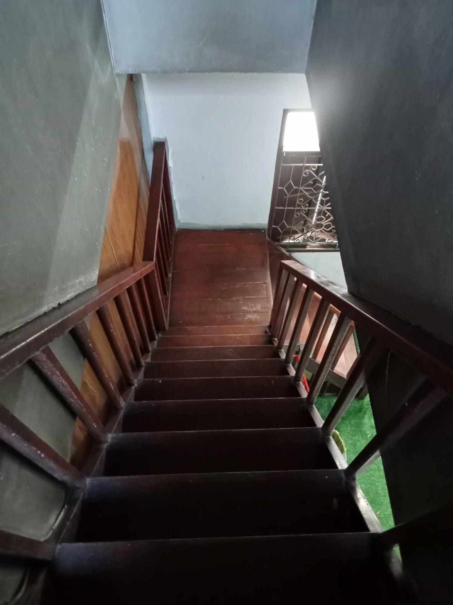 Appartamento Bang Lumphu House&Bistro Bangkok Esterno foto